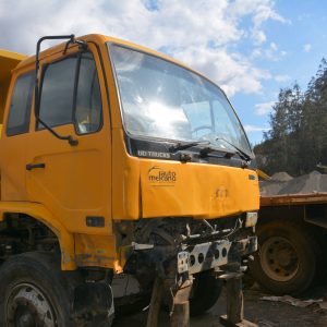 VOLQUETA NISSAN UD TRUCKS PKC212